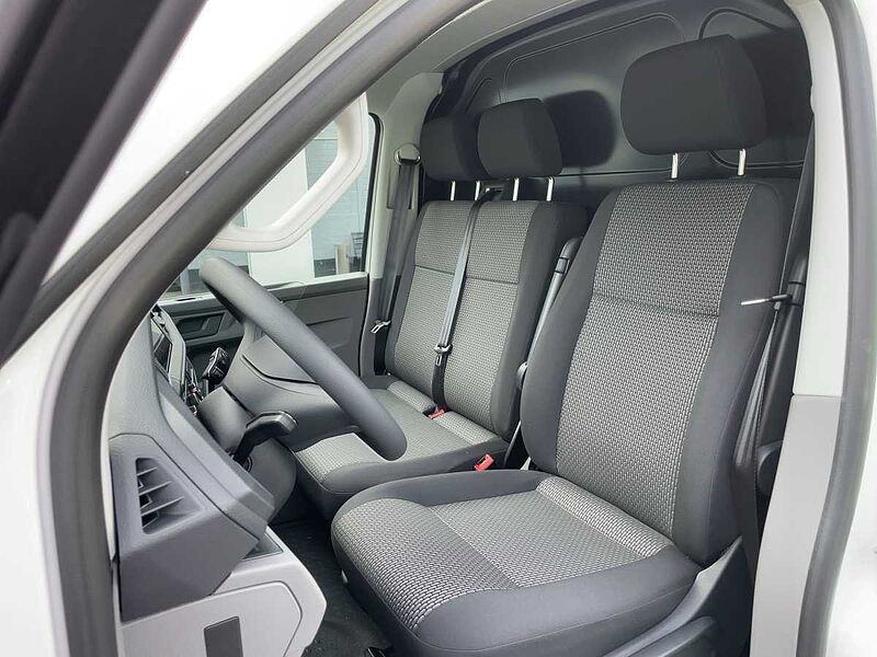 Volkswagen T6.1 Transporter Kasten Motor: 2.0 l TDI SCR 81 kW Getriebe: 5-Gang Radstand: 30 T6