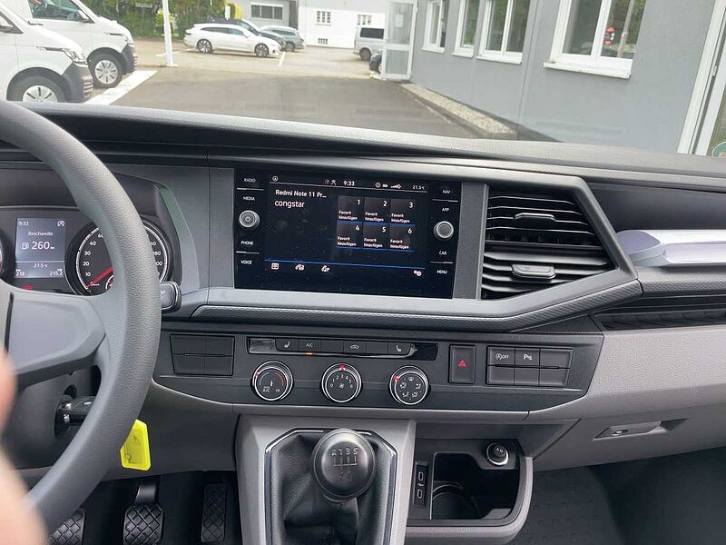 Volkswagen T6.1 Transporter Kasten Motor: 2.0 l TDI SCR 81 kW Getriebe: 5-Gang Radstand: 30 T6