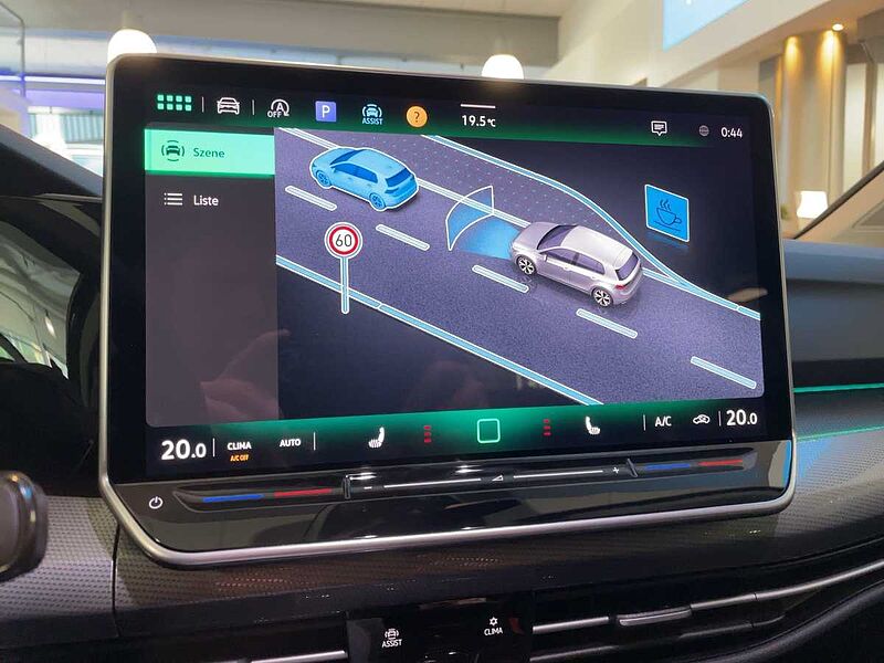 Volkswagen Golf Style 2.0 l TDI DSG LED NAVI PDC