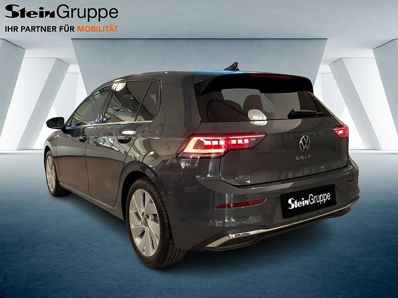 Volkswagen Golf Style 2.0 l TDI DSG LED NAVI PDC
