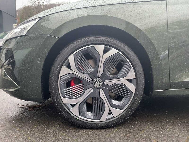 SKODA Octavia Combi 2.0 TSI RS ACC Virt Navi PDC W