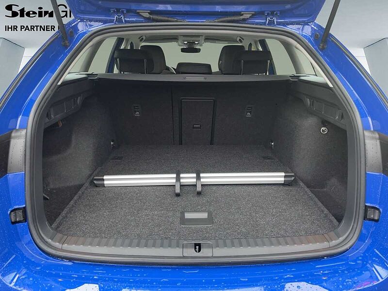 SKODA Octavia Combi 2.0 TDI W Selection LED PDC W Selection