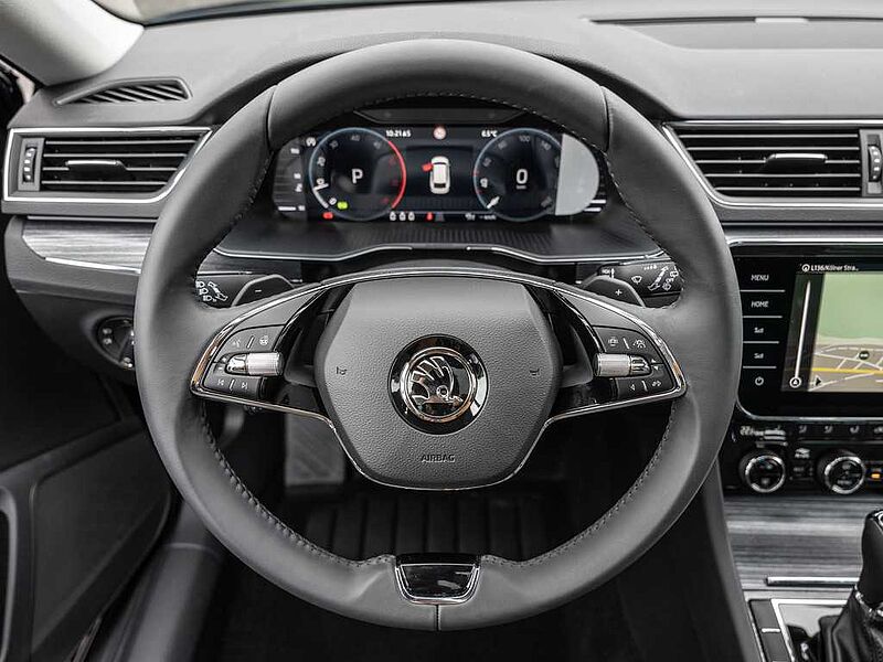 SKODA Superb Combi 2.0 TDI Style ACC Pano > UPE 61.860€ Style