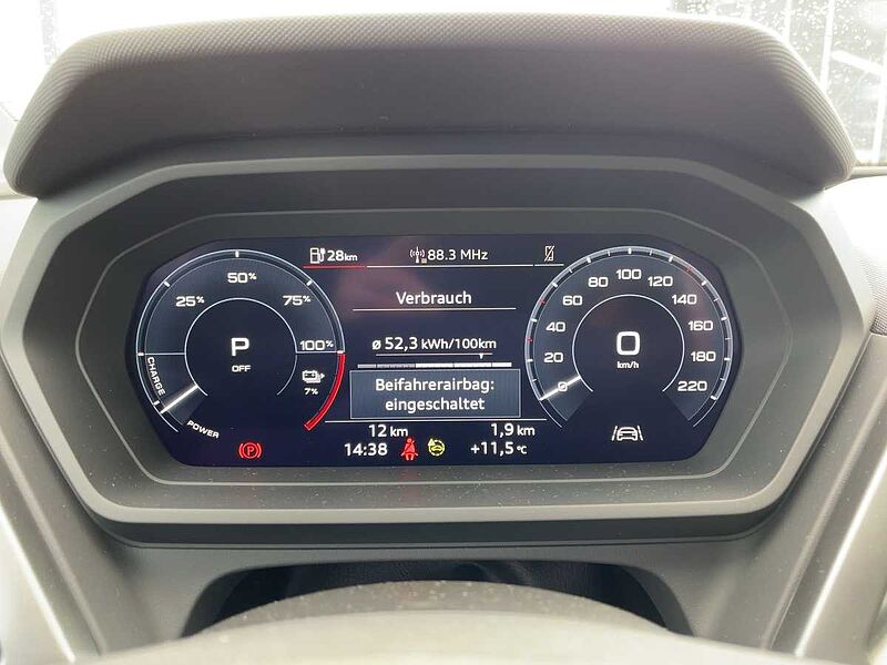 Audi Q4 40 e-tron basis STH MATRIX SpurH el. Heck LM 40 basis