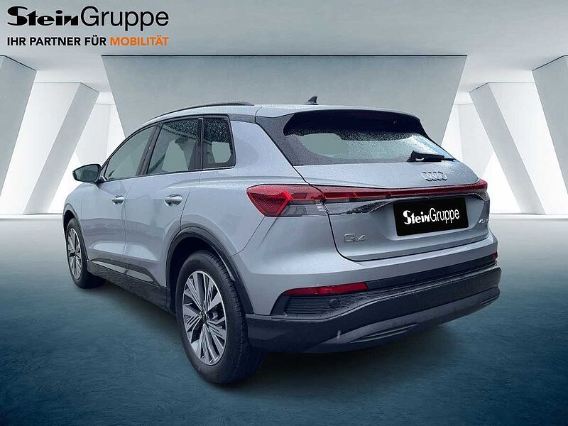 Audi Q4 40 e-tron basis STH MATRIX SpurH el. Heck LM 40 basis