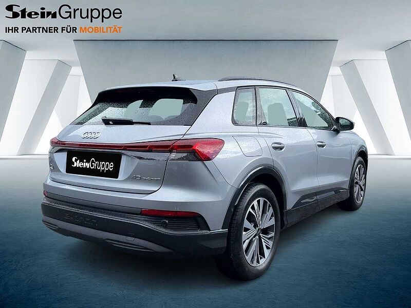 Audi Q4 40 e-tron basis STH MATRIX SpurH el. Heck LM 40 basis