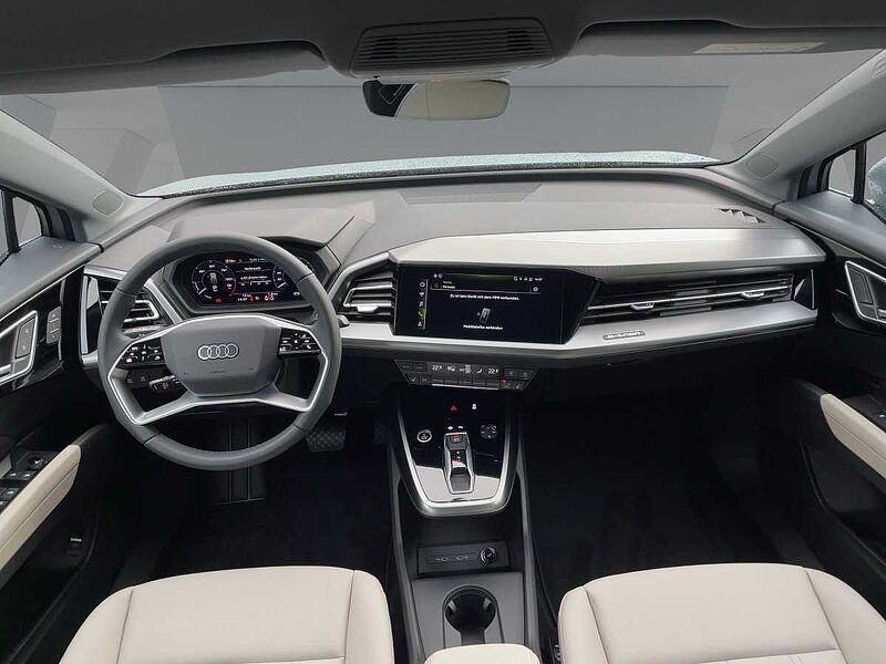 Audi Q4 40 e-tron basis STH MATRIX SpurH el. Heck LM 40 basis