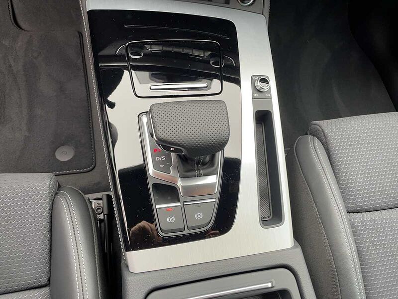 Audi Q5 Sportback S line 45 TFSI quattro 195(265) S tronic