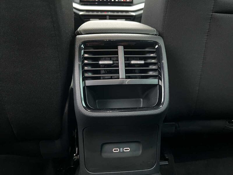 SKODA Octavia Combi 110kW 2.0 TDI Selection AHK ACC W