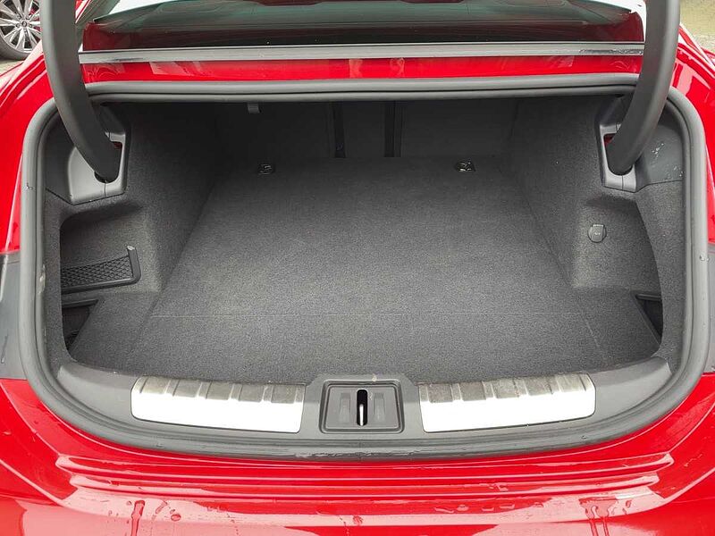 Audi e-tron GT quattro ACC HUD 360 STH Pano Bel. Sitz basis