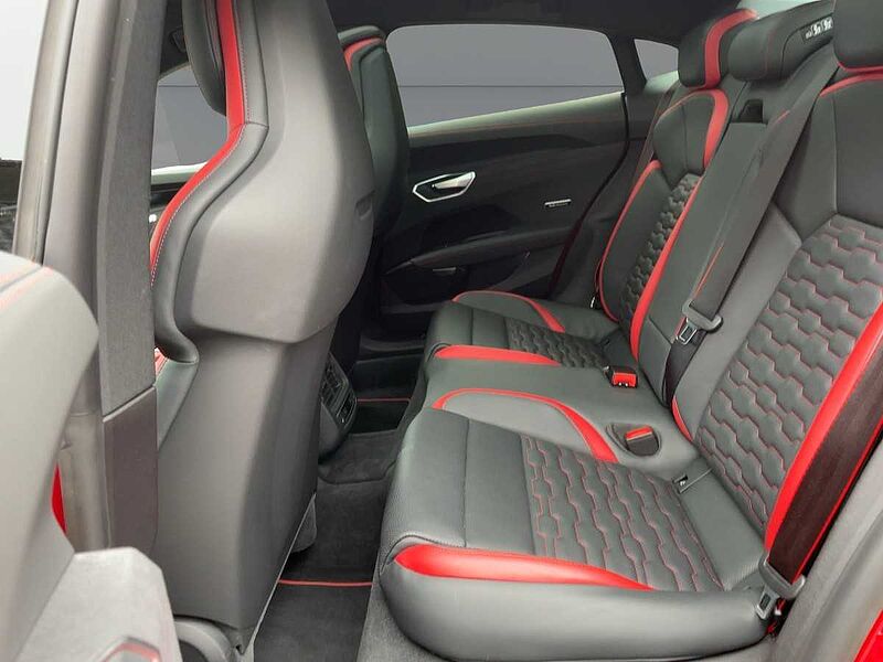 Audi e-tron GT quattro ACC HUD 360 STH Pano Bel. Sitz basis