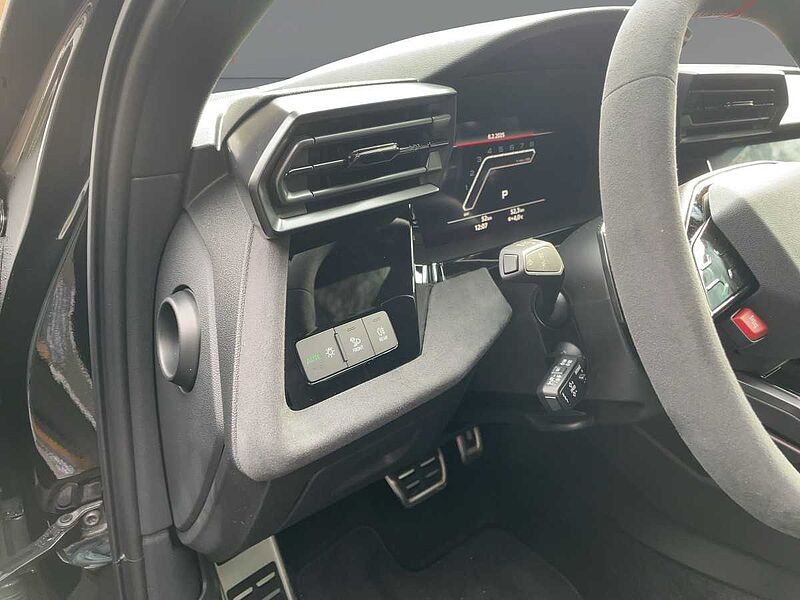 Audi RS 3 Sportback 294(400) S tronic PANO/SONOS/SAGA RS3