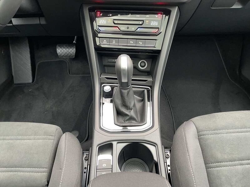 Volkswagen Touran 2.0 TDI BMT Highline AHK Navi ACC Virt Highline