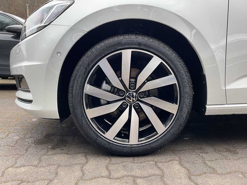 Volkswagen Touran 2.0 TDI BMT Highline AHK Navi ACC Virt Highline