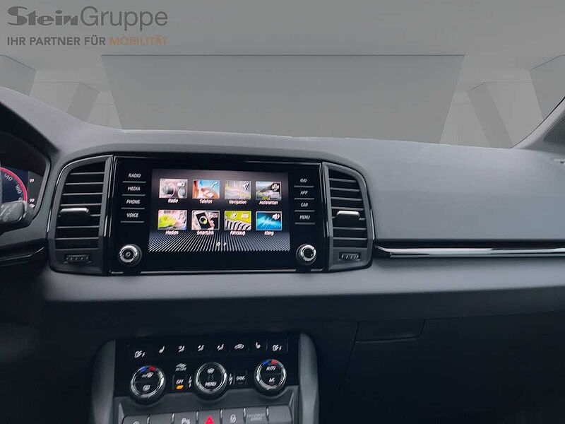 SKODA Karoq 2.0 TDI Sportline AHK ACC Navi Virt LED