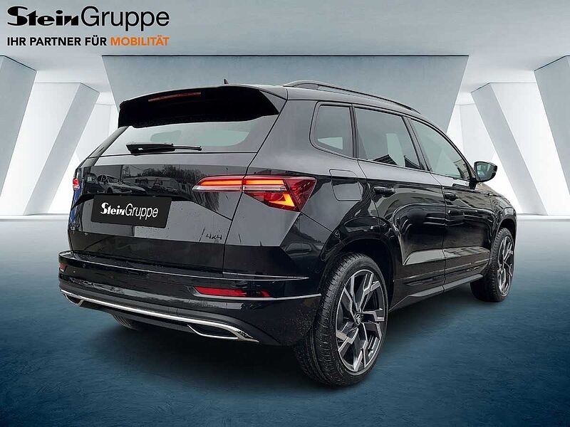 SKODA Karoq 2.0 TDI Sportline AHK ACC Navi Virt LED