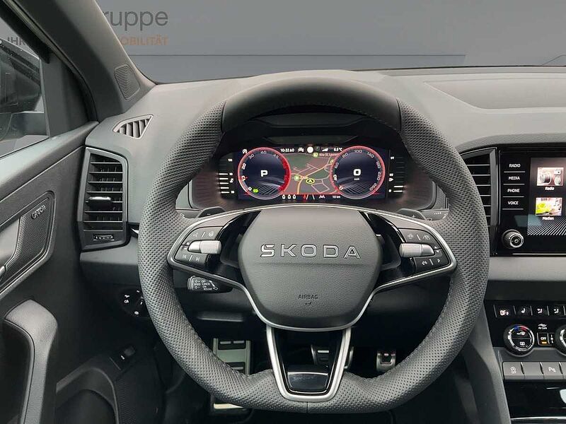 SKODA Karoq 2.0 TDI Sportline AHK ACC Navi Virt LED