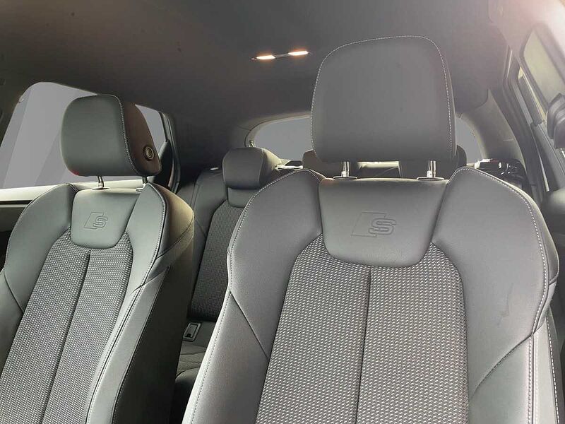 Audi A1 Sportback 30 1.0 TFSI S-Line Virt Navi Leder