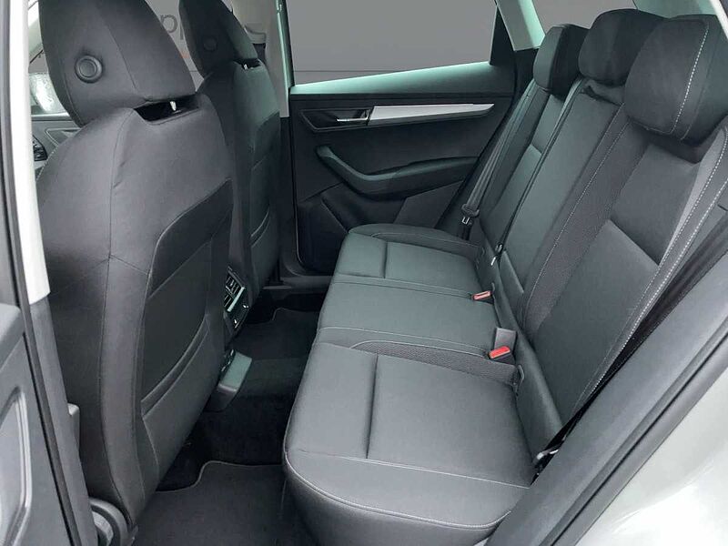 SKODA Karoq 1.5 TSI ACT Selection ACC Navi Virt LED