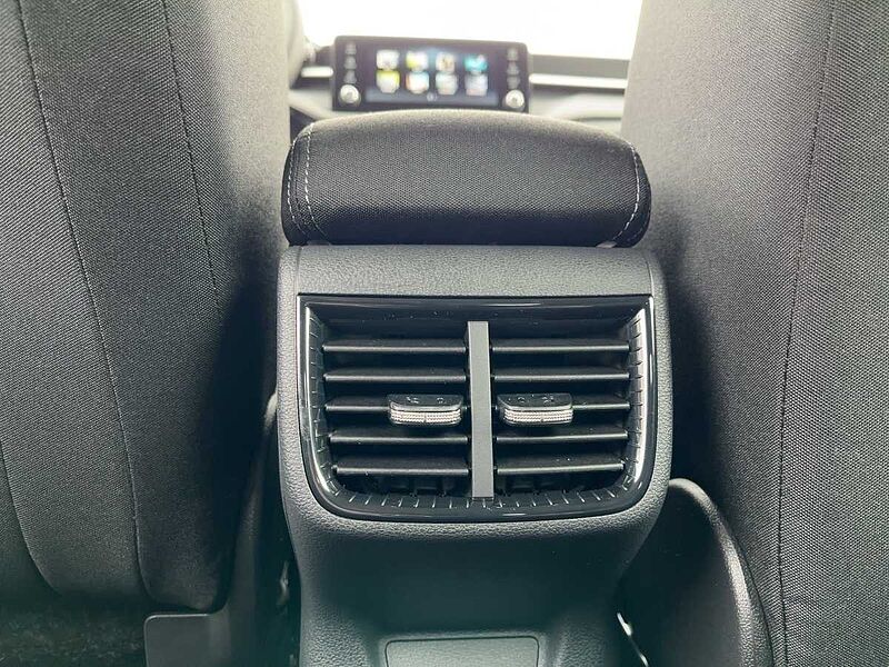 SKODA Fabia 1.0 TSI Selection LED PDC