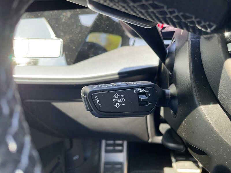 Audi A3 Sportback S line S tronic PANO LED BUSINESS