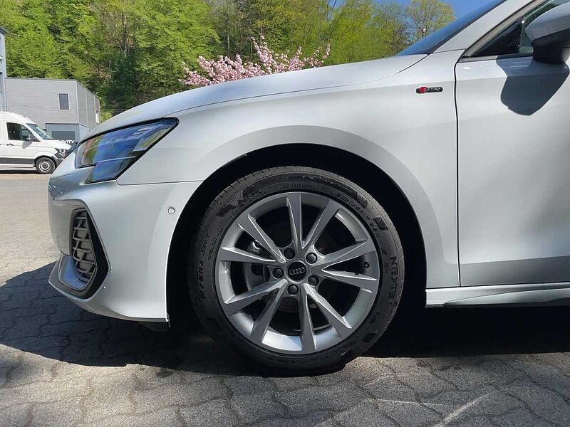 Audi A3 Sportback S line S tronic PANO LED BUSINESS