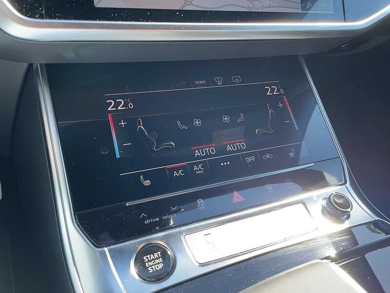 Audi A6 Avant Sline 50TFSIe quattro PANO AHK B&O HEAD