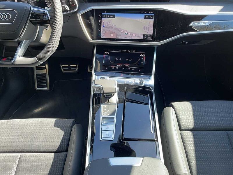 Audi A6 Avant Sline 50TFSIe quattro PANO AHK B&O HEAD