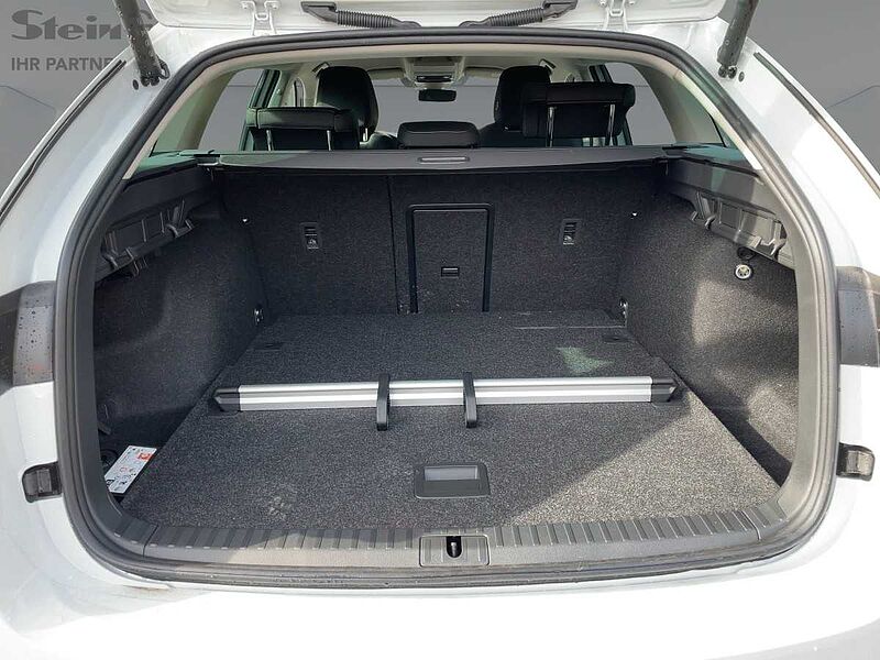 SKODA Octavia Combi 110kW 2.0 TDI Selection ACC Navi W