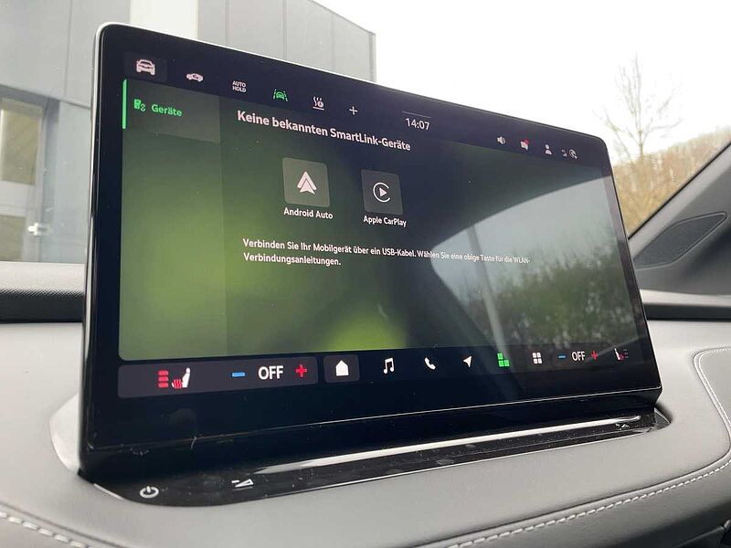 SKODA Enyaq 85x Sportline ACC LED Navi PDC Leder