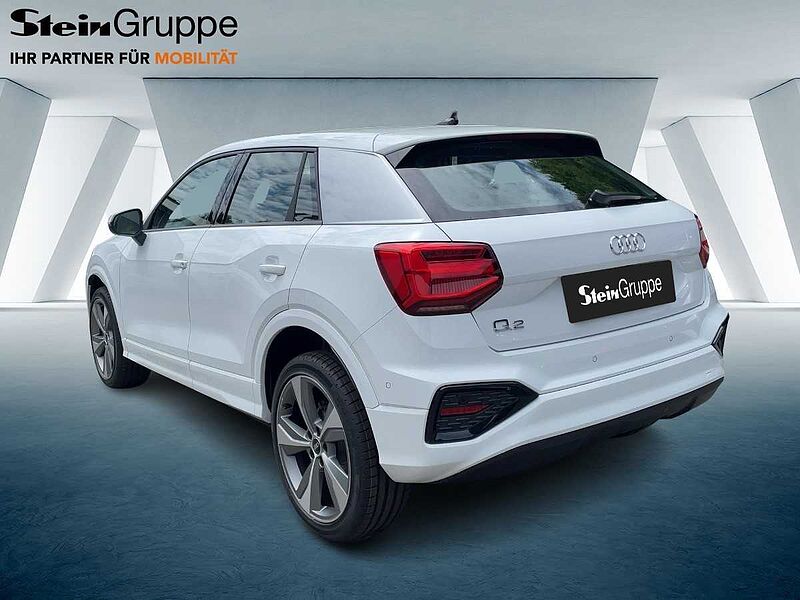 Audi Q2 advanced 35 TFSI S tronic AHK PANO LED SOUND