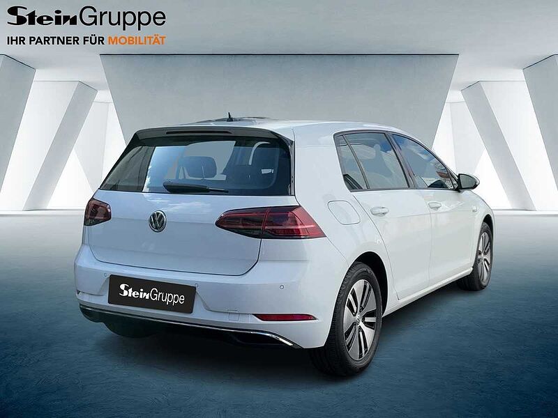 Volkswagen Golf VII e-Golf Navi LED PDC Kamera