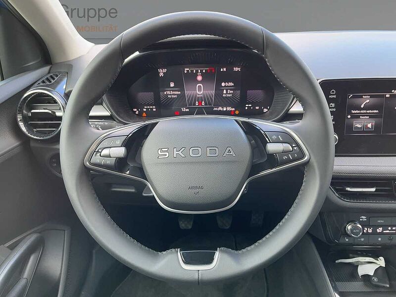 SKODA Fabia 1.0 MPI Selection LED PDC