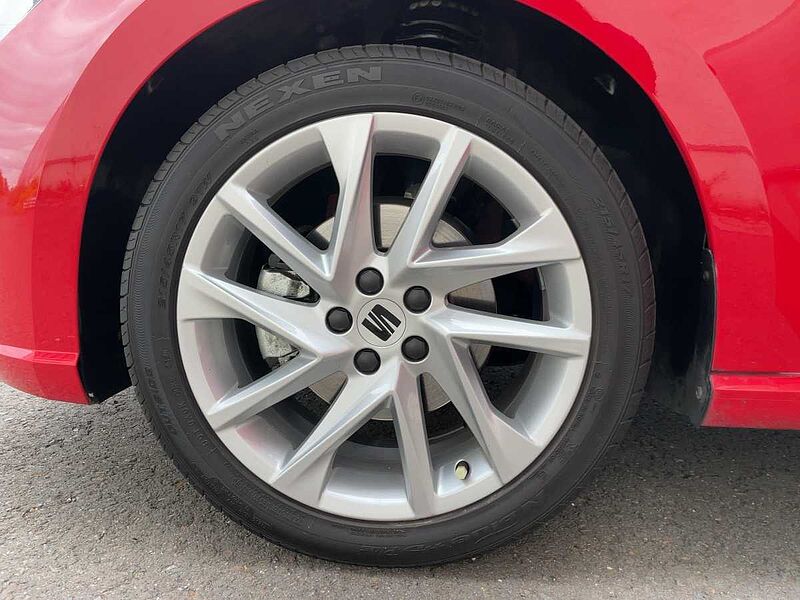 SEAT Ibiza 1.0 TSI FR Navi Virt LED PDC CarPlay