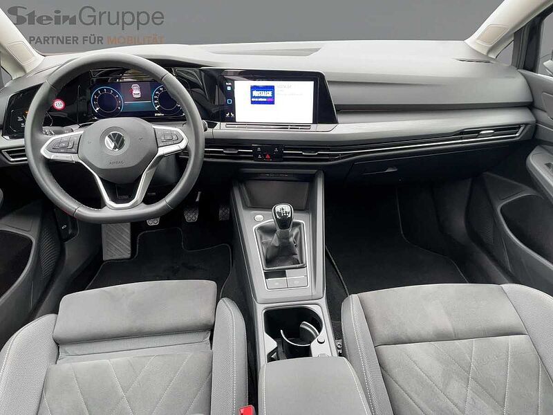 Volkswagen Golf VIII 1.5 TSI Style Navi ACC Virt LED PDC