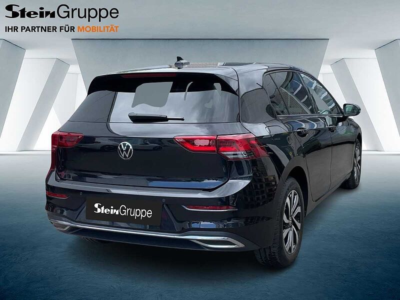 Volkswagen Golf VIII 2.0 TDI Active Virt LED CarPlay PDC
