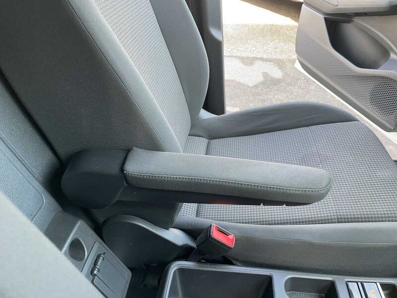 Volkswagen Caddy 1.5 TSI Cargo EcoProfi Maxi AHK PDC