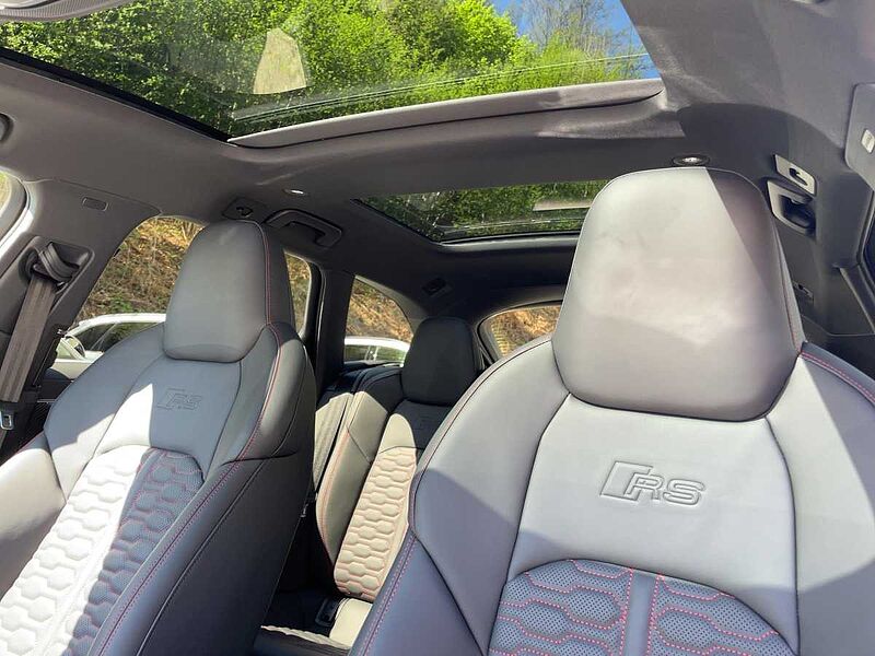 Audi RS 6 Avant PANO AHK B&O MATRIX RS-AGA RS6