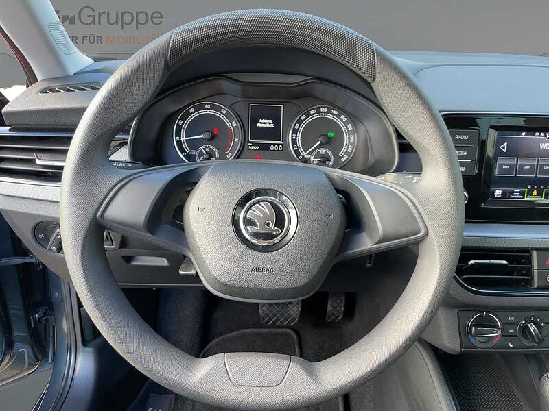 SKODA Kamiq 1.0 TSI Active LED PDC CarPlay