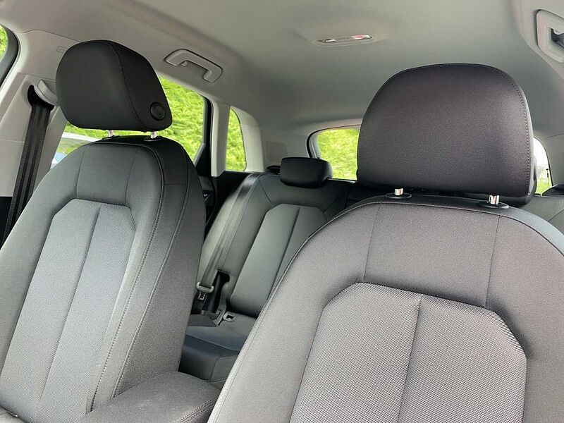 Audi Q3 advanced 35 TFSI AHK+KAMERA+LED+AUDISOUND