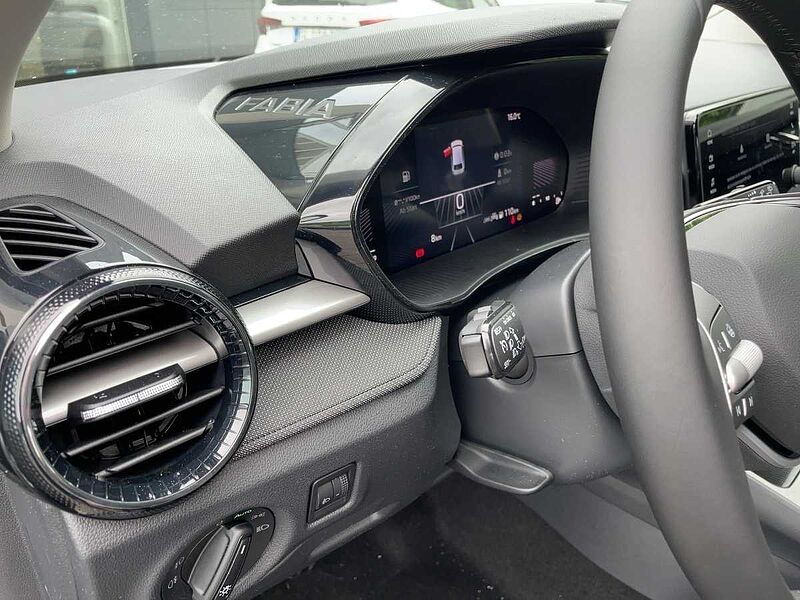 SKODA Fabia 1.0 MPI Selection LED PDC