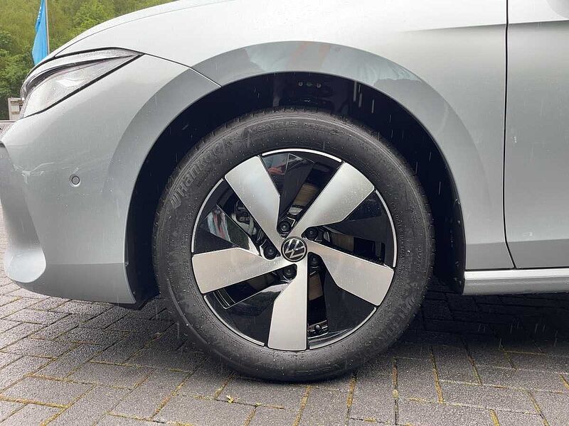 Volkswagen Passat Variant 1.5 eTSI W Business ACC Virt LED