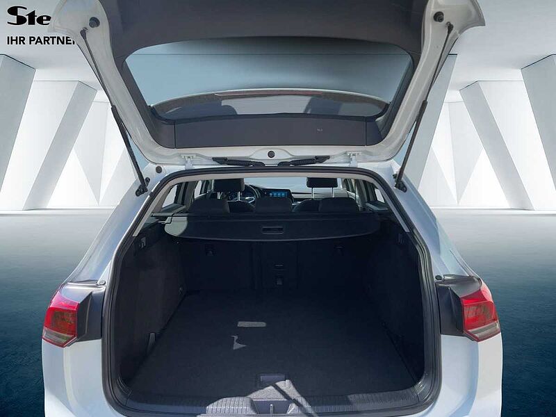 Volkswagen Golf VIII Variant 2.0 TDI Style AHK Navi ACC