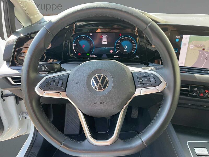 Volkswagen Golf VIII Variant 2.0 TDI Style AHK Navi ACC