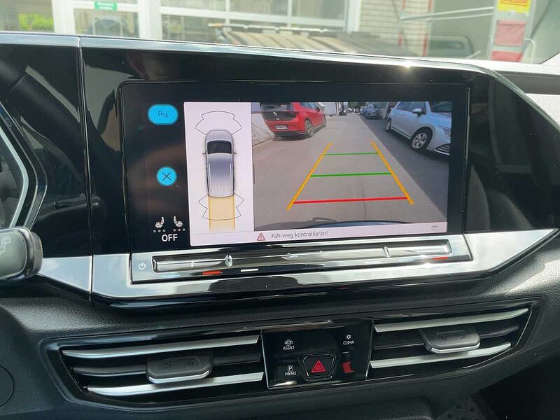Volkswagen Caddy 1.5 TSI Style Navi ACC Virt LED CarPlay
