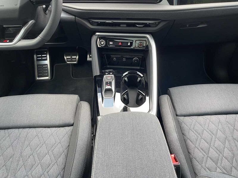 Audi Q5 TDI quattro 150 kW S line Pano / AHK / B&O