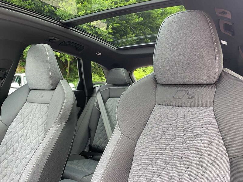 Audi Q5 TDI quattro 150 kW S line Pano / AHK / B&O