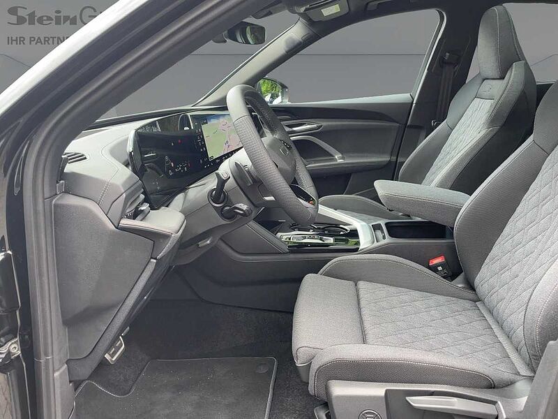 Audi Q5 TDI quattro 150 kW S line Pano / AHK / B&O
