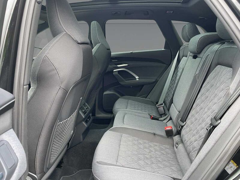 Audi Q5 TDI quattro 150 kW S line Pano / AHK / B&O