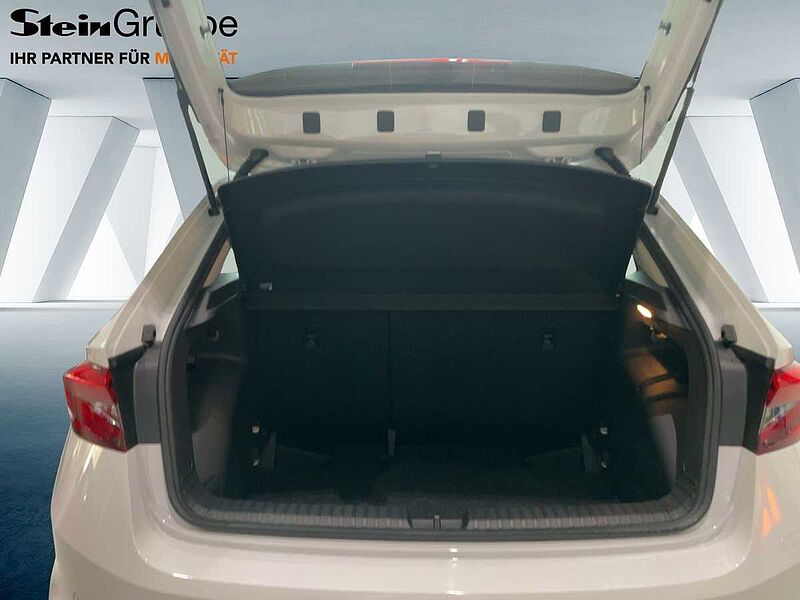 SKODA Fabia 1.0 TSI Selection LED PDC